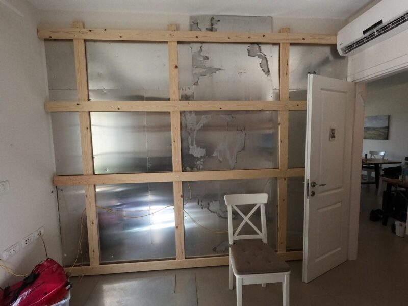 תשתית עץ לחיפוי מיגון שדה מגנטי מלוח חשמל